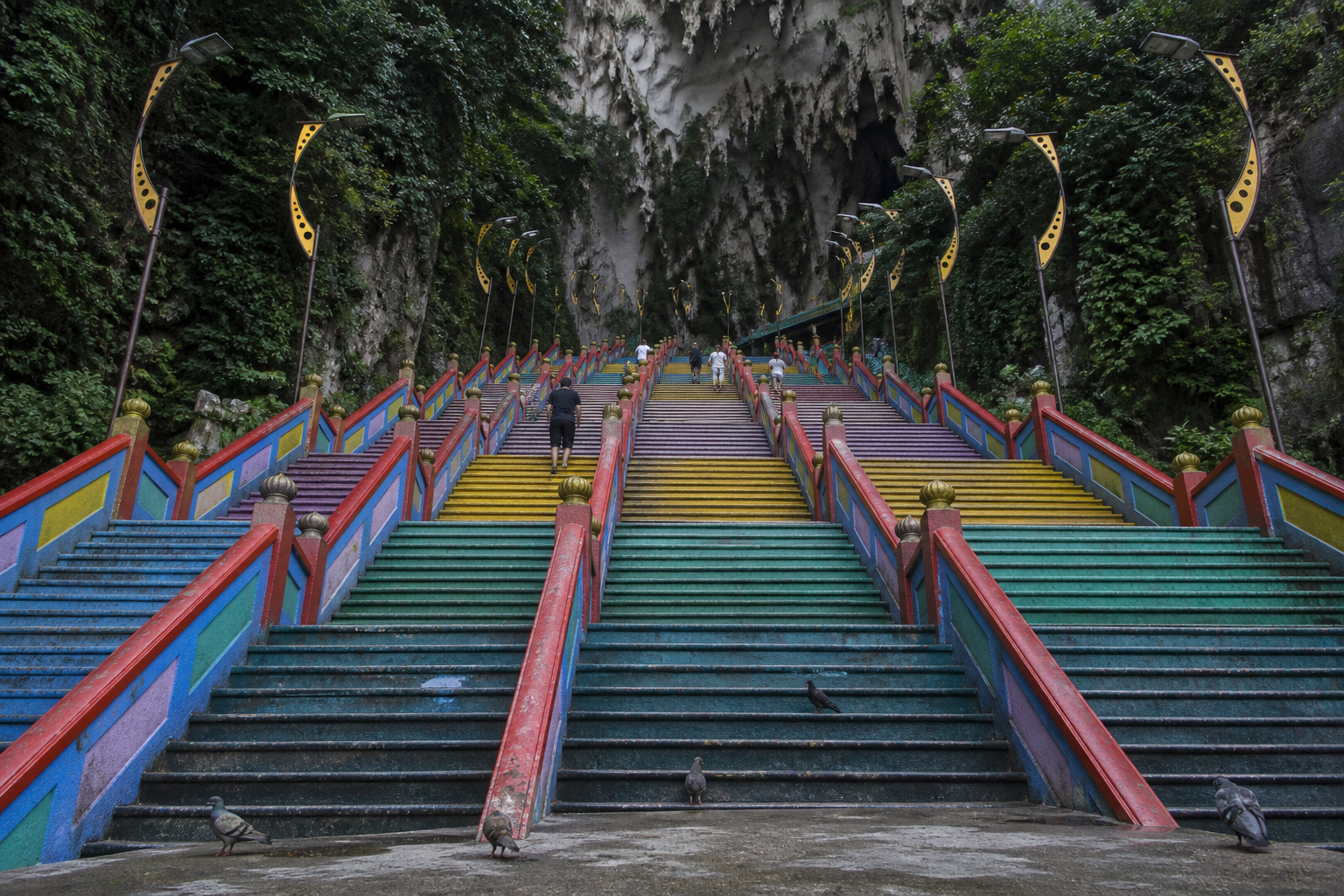 There is no lift and no alternative route. Anyone who cannot do 272 steps waits at the bottom.